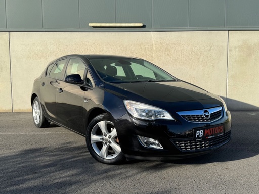Opel Astra  41.868 km slechts - 2010 - benzine 1.4 airco